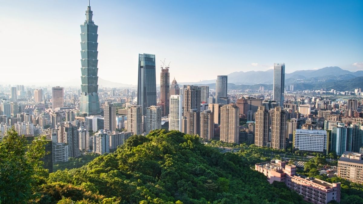 Taipei, Taiwan Skyline